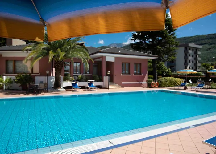 Sunlake Hotel