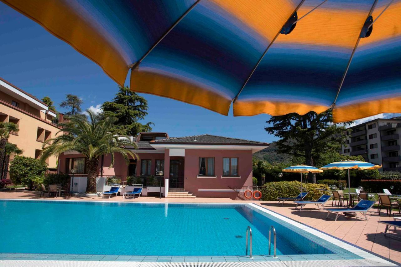 Sunlake Hotel