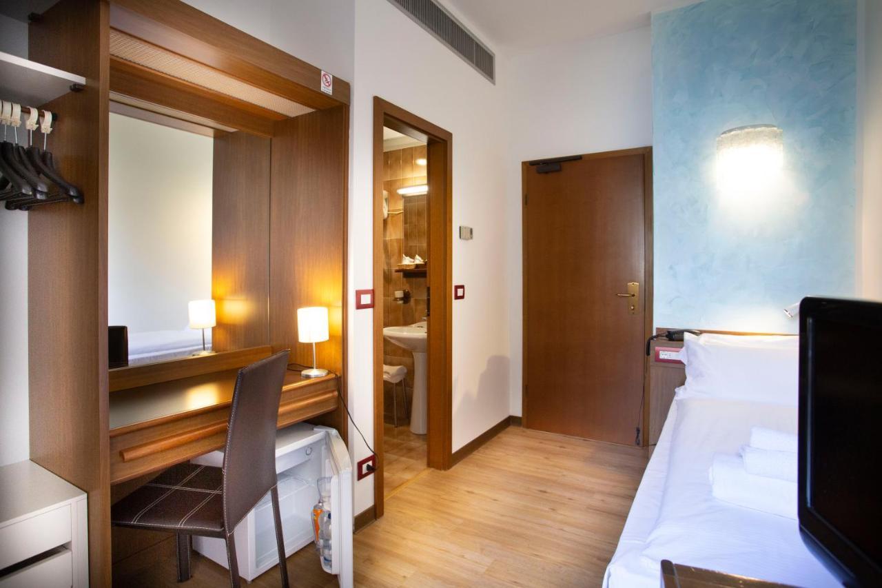 Sunlake Hotel 3*