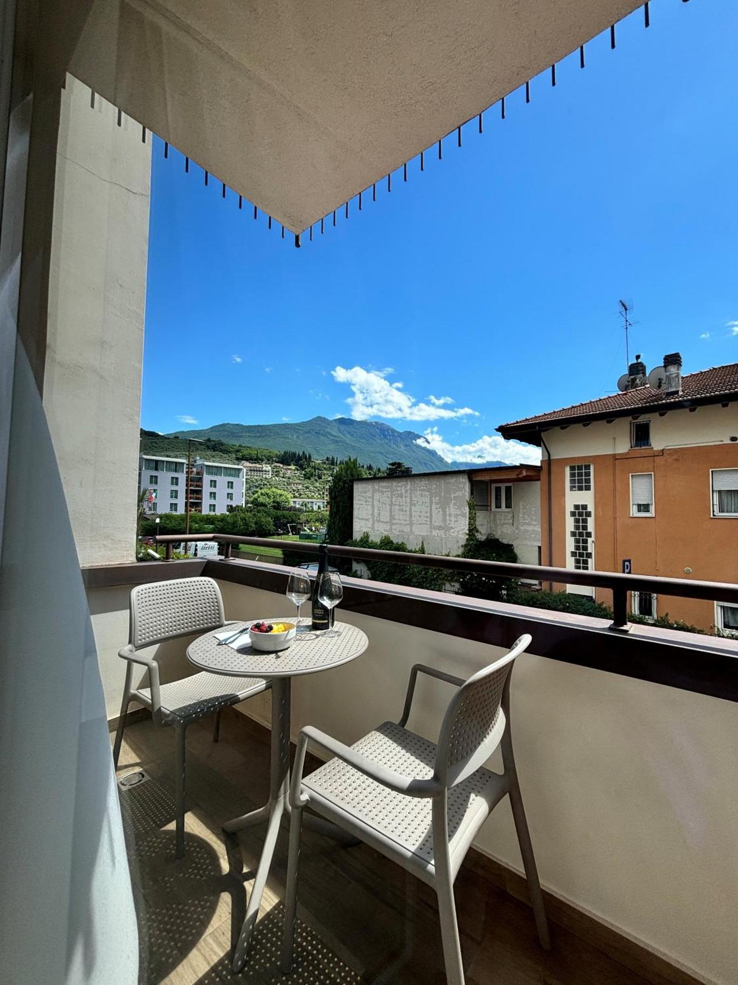 Sunlake 3* Riva del Garda