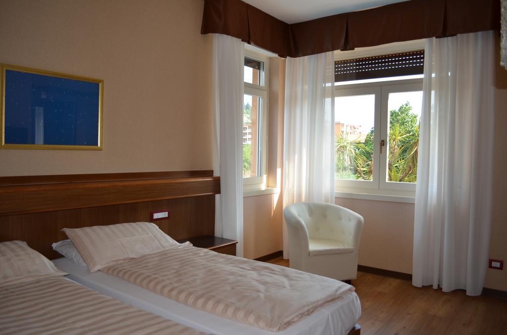 Hotel Sunlake