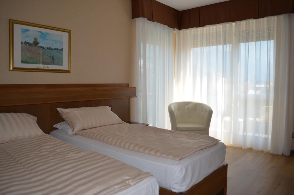 Hotel Sunlake Riva del Garda